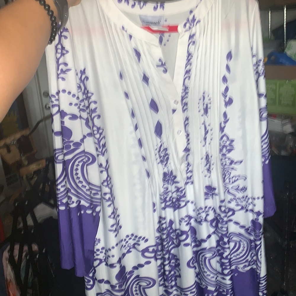 Lightweight white and purple tunic